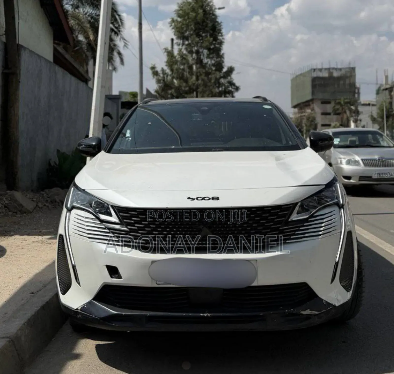 Peugeot 5008 2022 White