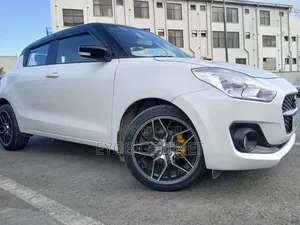 Suzuki Swift Sport 2022 White