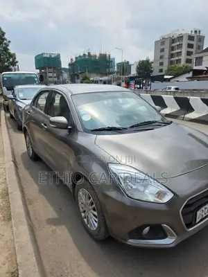 Suzuki Dzire 2022 Silver
