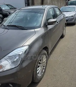 Suzuki Dzire 2022 Silver