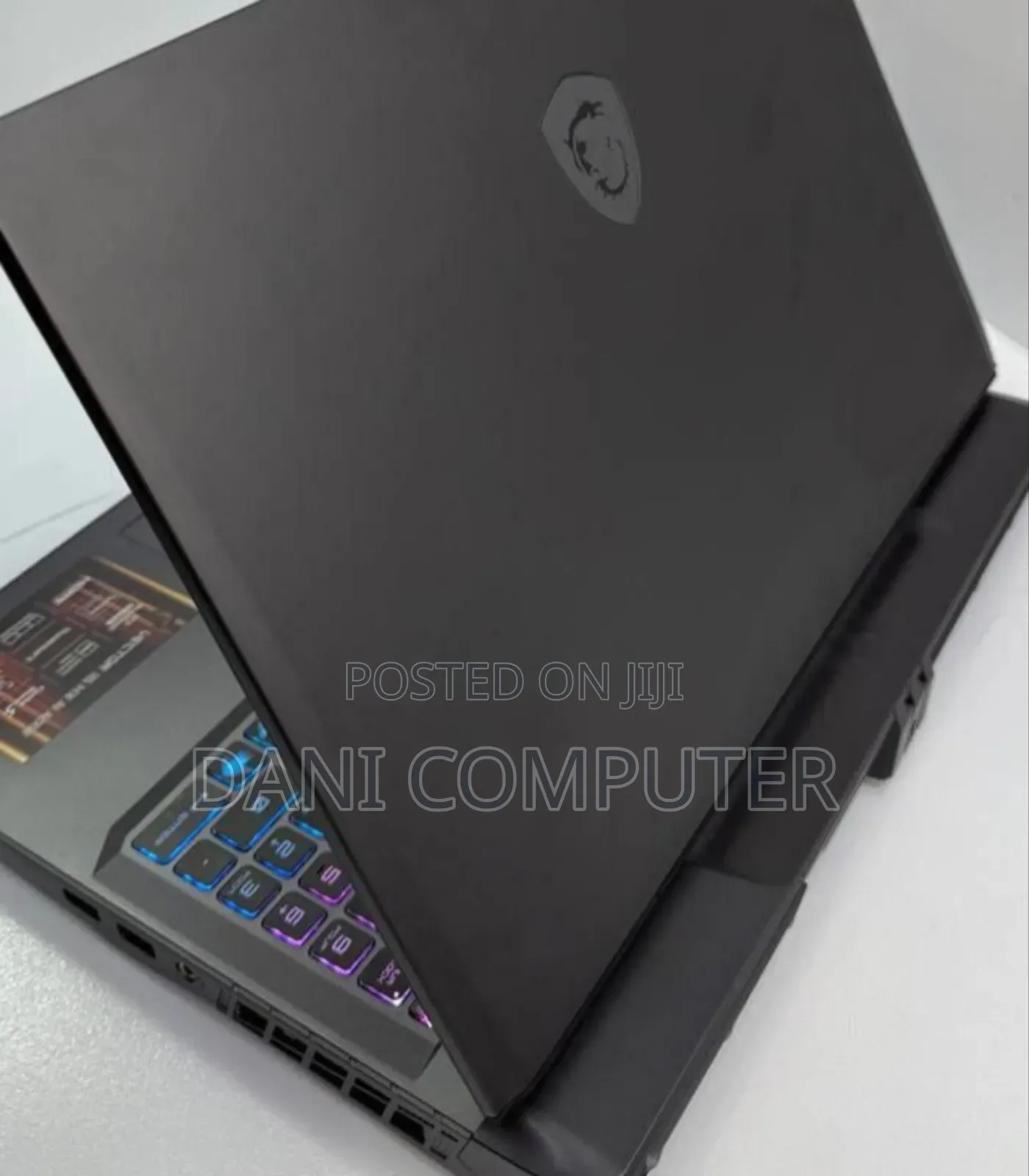 New Laptop MSI Vector 16 HX AI A2XWIG 32GB Intel Core Ultra 7 SSD 512GB