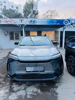Toyota bZ4X 2023 Gray
