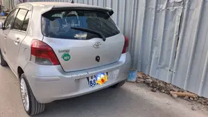 Toyota Yaris 2010 Silver
