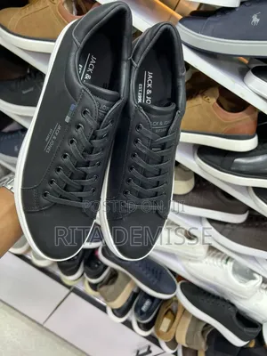Man Shose 40-45