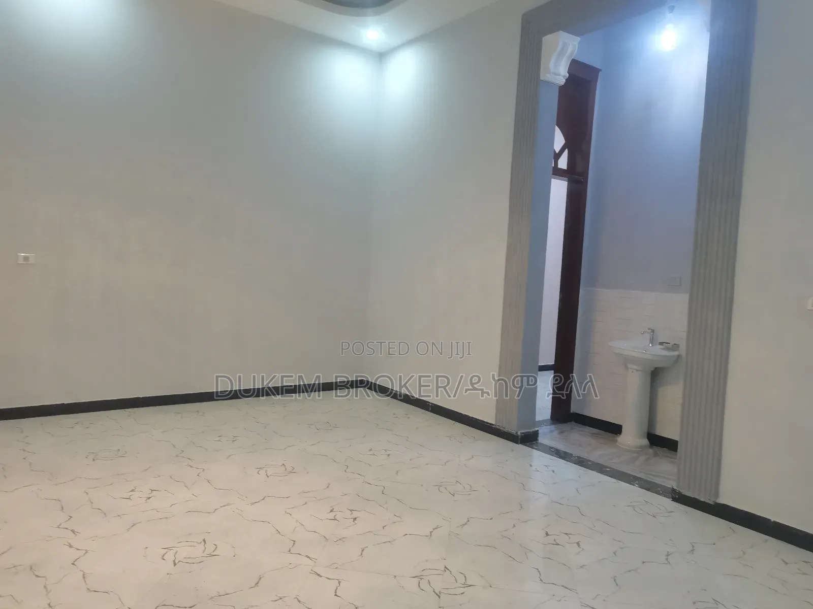Furnished 2bdrm House in Dukem, East Shewa for sale