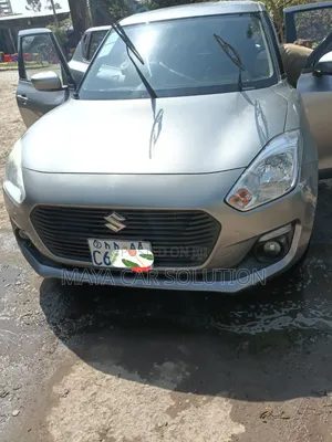 Suzuki Swift 2022 Gray