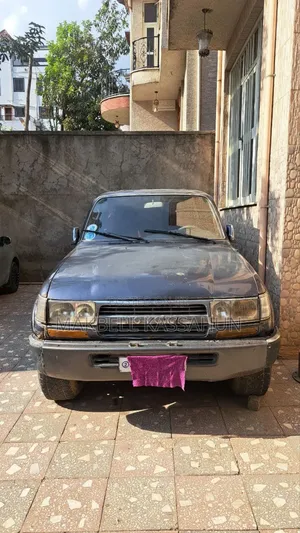 Toyota Land Cruiser 80 Wagon 1991 Black