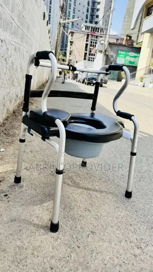 Commode Chair Folding Walker/Medical Equipment Adjustable