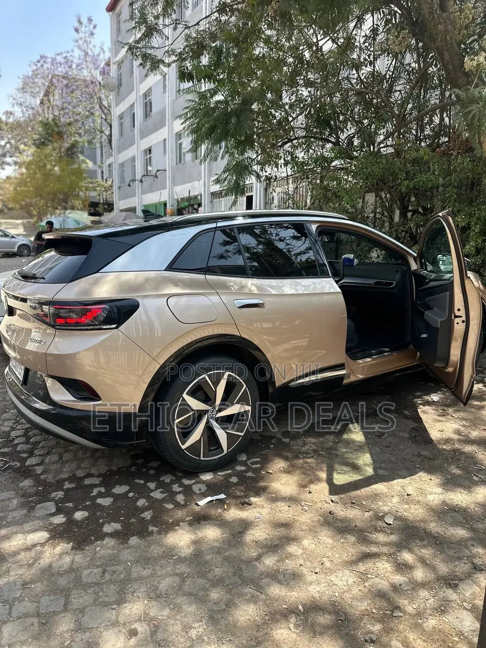 Volkswagen ID.4 2023 Gold