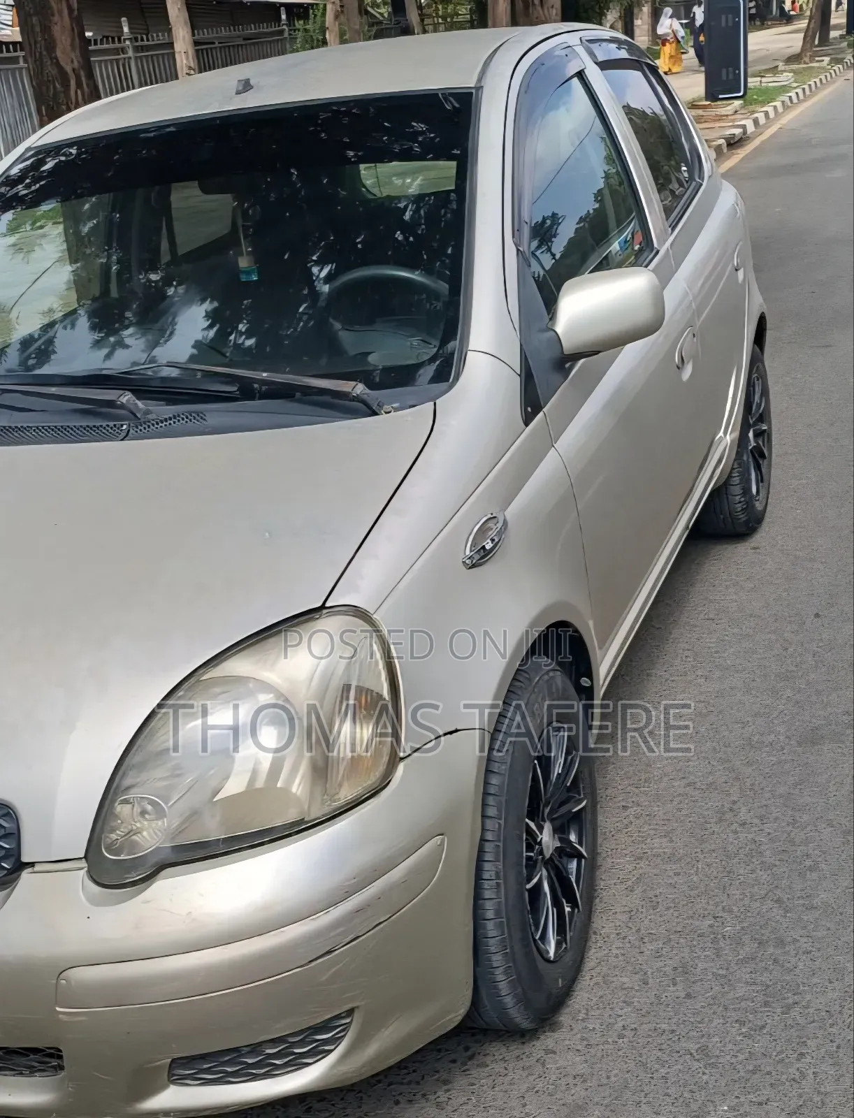 Toyota Vitz 2003