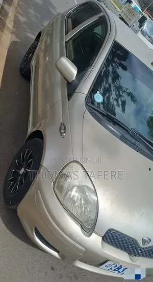 Toyota Vitz 2003