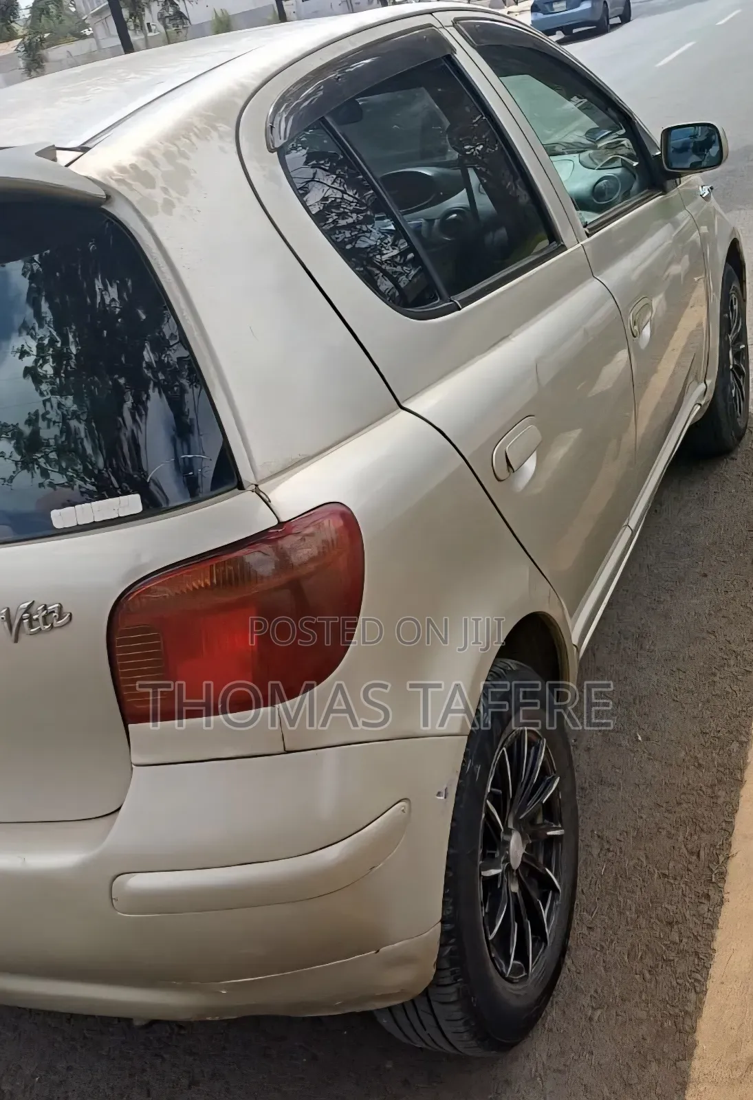 Toyota Vitz 2003