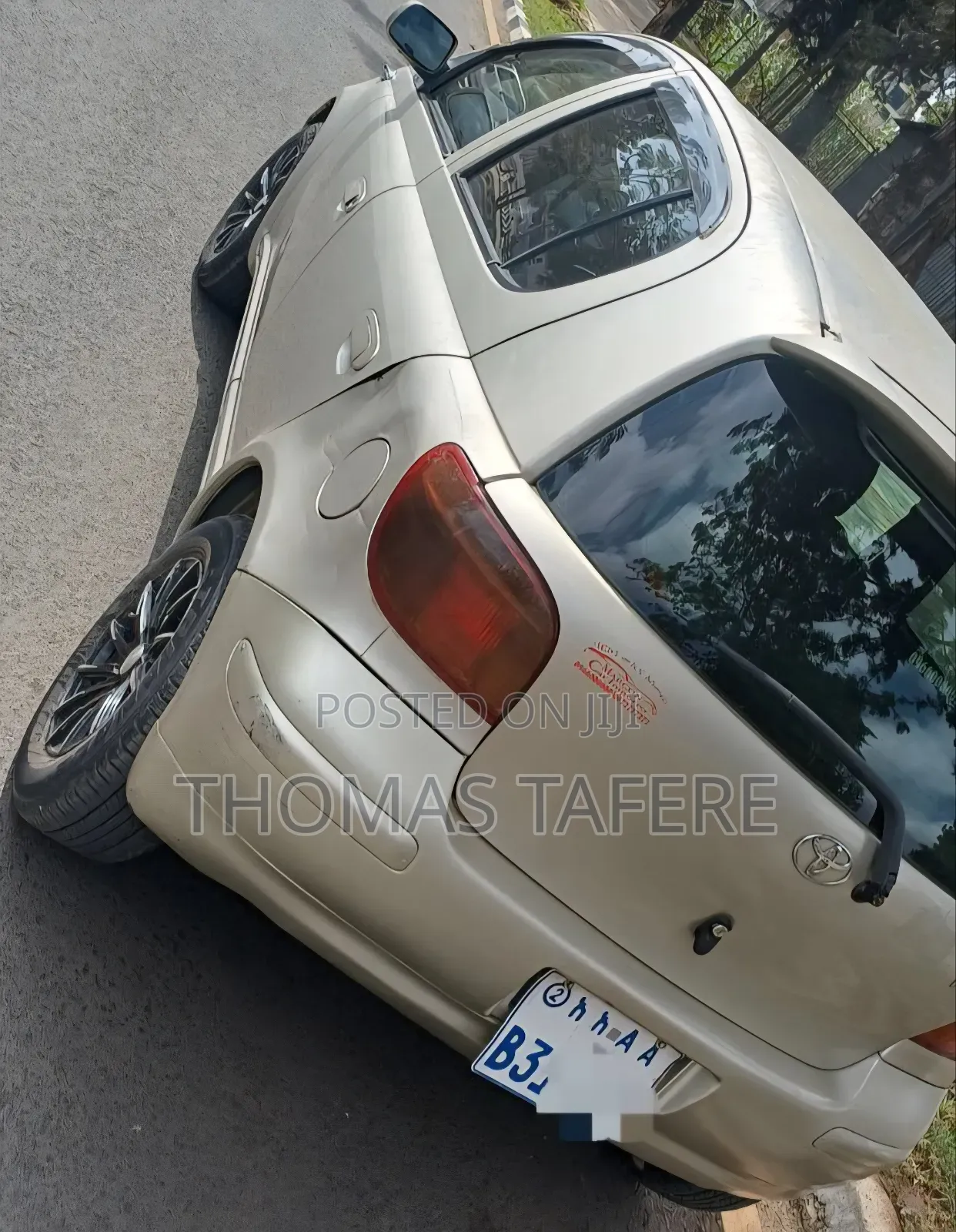 Toyota Vitz 2003