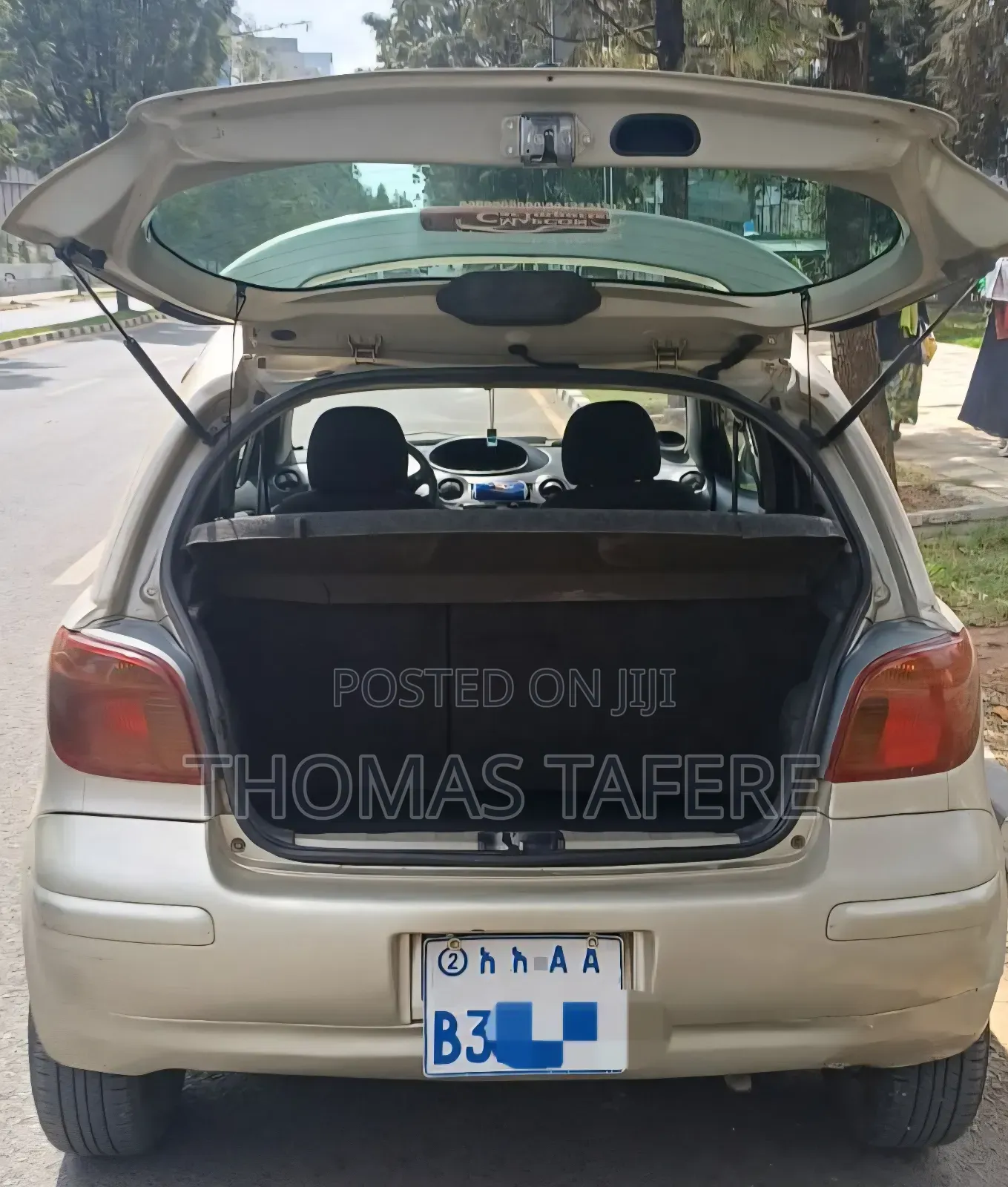 Toyota Vitz 2003