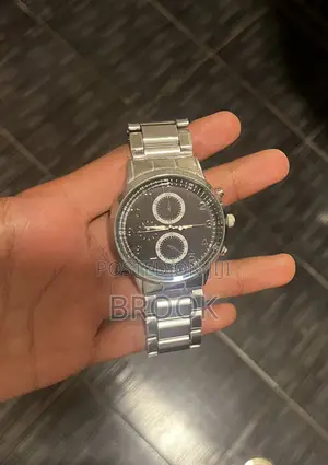 Sleek and Stylish Watch