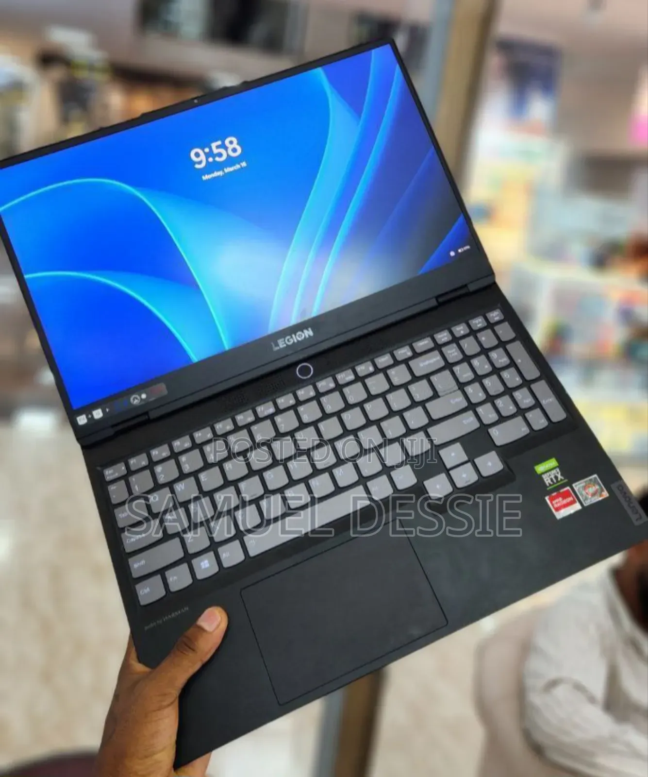 New Laptop Lenovo Legion 7 16GB AMD Ryzen 9 SSD 512GB
