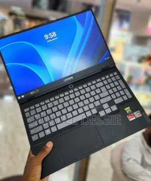 New Laptop Lenovo Legion 7 16GB AMD Ryzen 9 SSD 512GB
