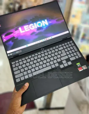New Laptop Lenovo Legion 7 16GB AMD Ryzen 9 SSD 512GB