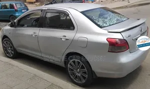 Toyota Yaris 2007 Silver