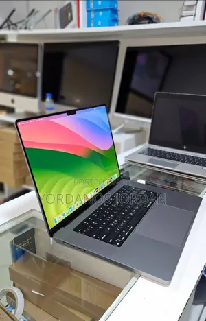 New Laptop Apple MacBook Pro M1 32GB Apple M1 Pro SSD 1T