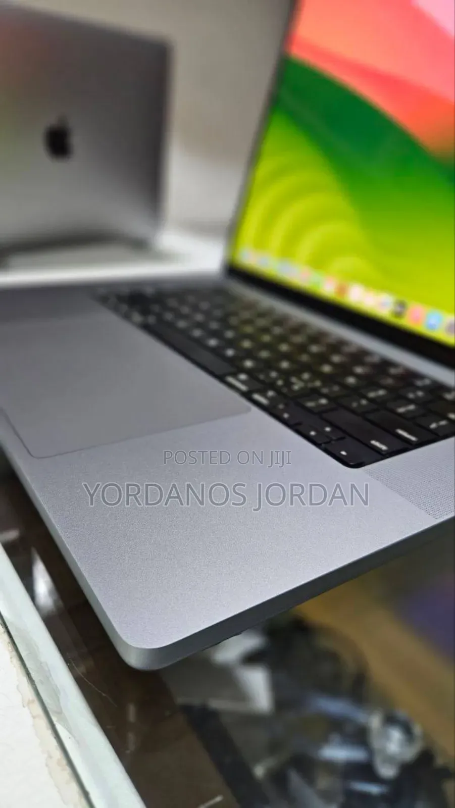 New Laptop Apple MacBook Pro M1 32GB Apple M1 Pro SSD 1T