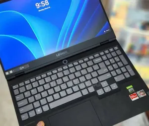 New Laptop Lenovo Legion 7 16GB Intel Core i7 SSD 512GB