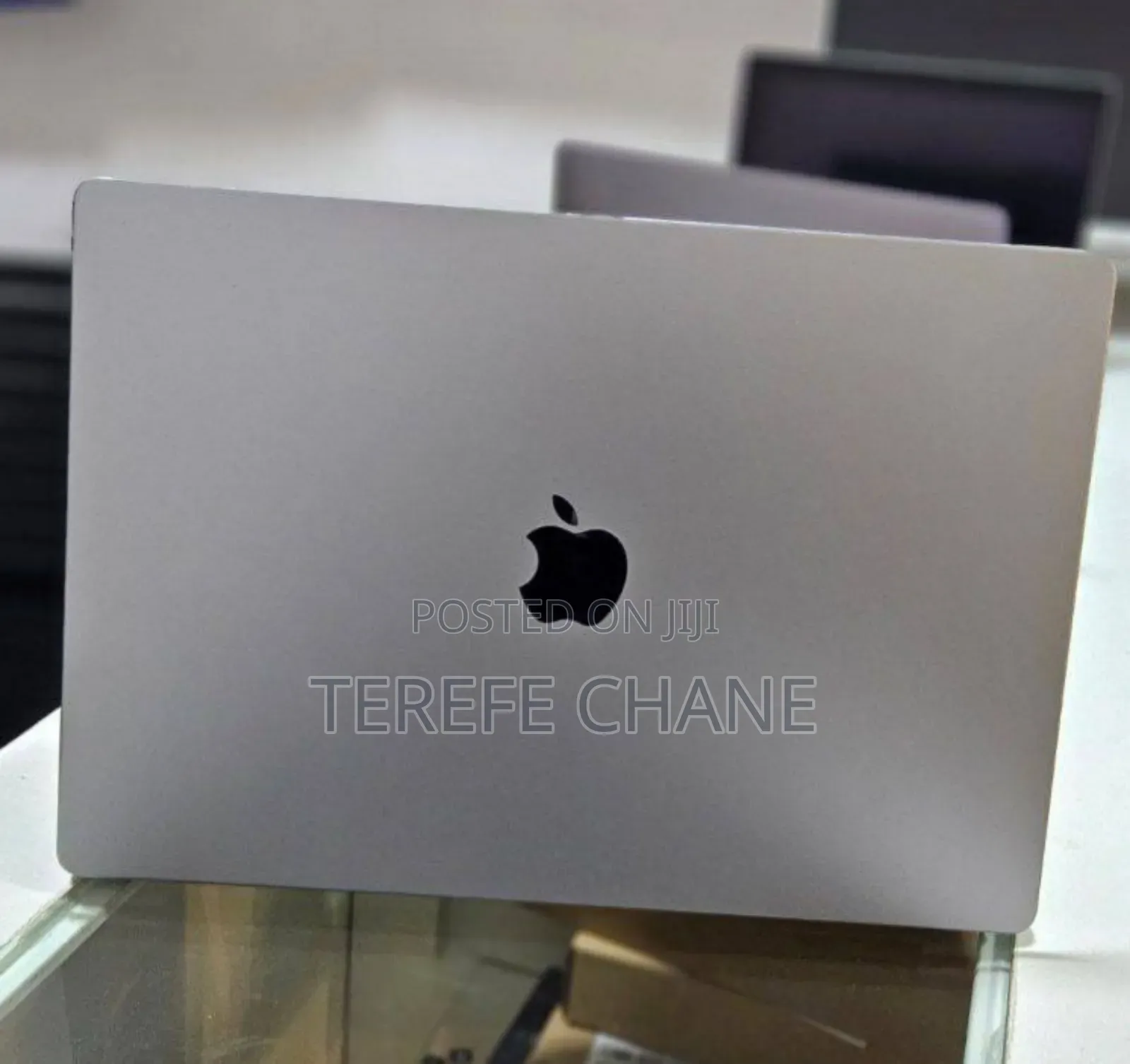 New Laptop Apple MacBook Pro 2021 M1 32GB Apple M1 Pro SSD 1T