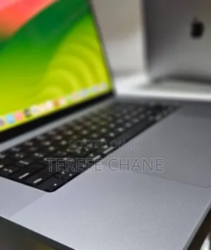 New Laptop Apple MacBook Pro 2021 M1 32GB Apple M1 Pro SSD 1T