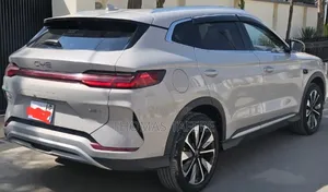 BYD Song Plus 2025 White