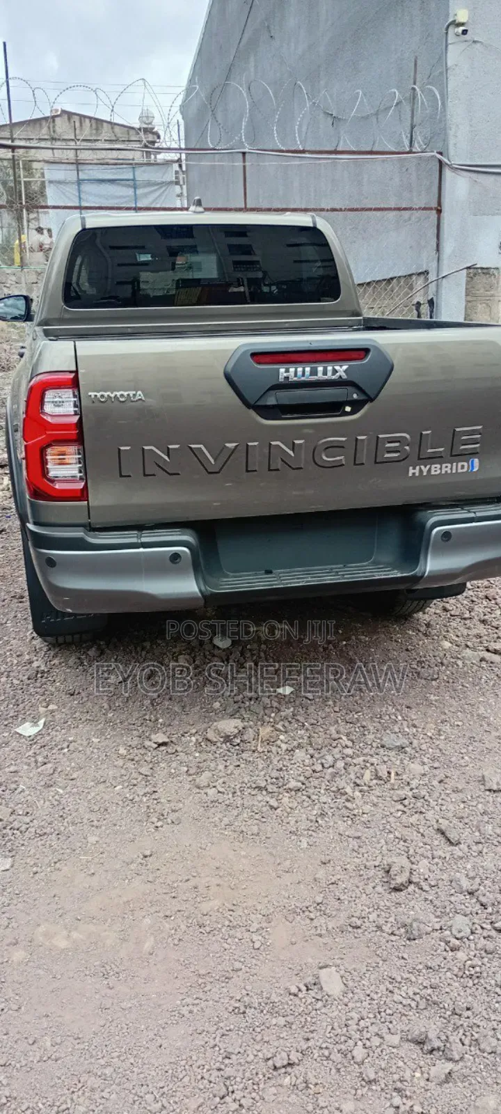 New Toyota Hilux 2025 Gold