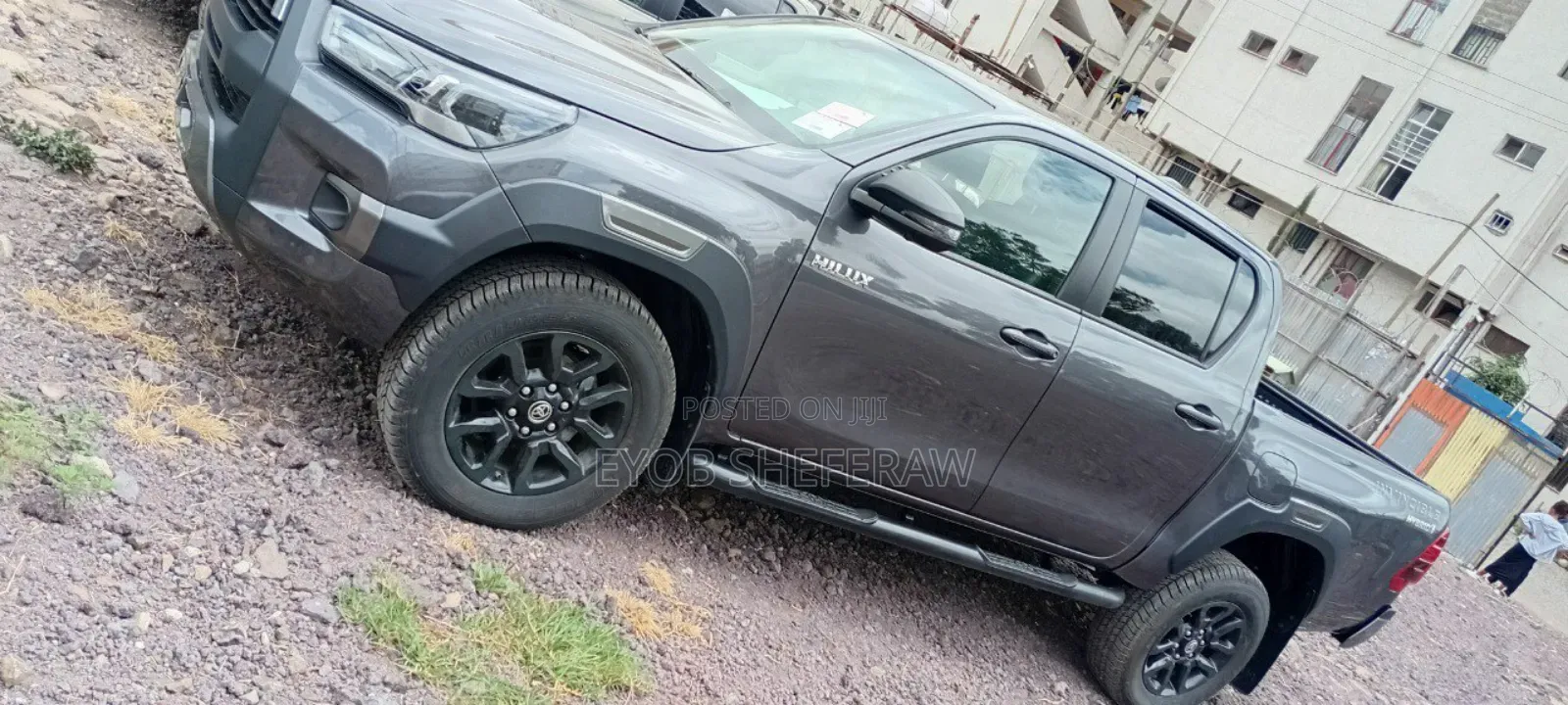 New Toyota Hilux 2025 Gold