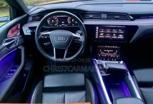 New Audi Q8 e-tron Sportback Premium S line 2024 Gray