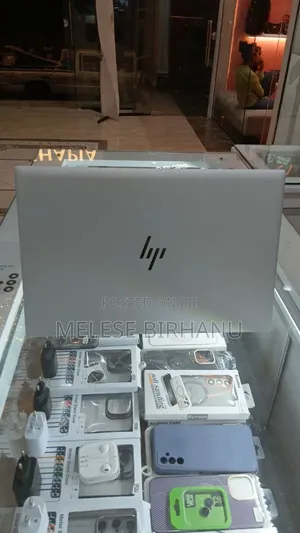 New Laptop HP EliteBook 840 G8 16GB Intel Core i7 SSD 512GB