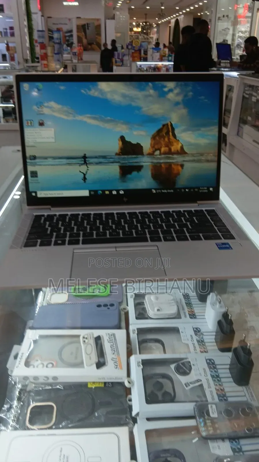 New Laptop HP EliteBook 840 G8 16GB Intel Core i7 SSD 512GB