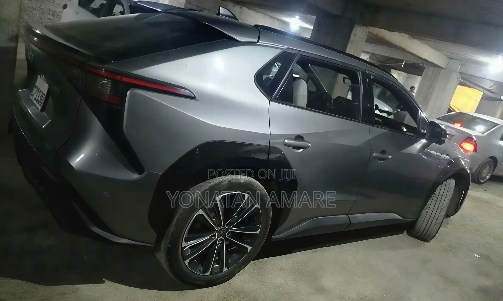 Toyota bZ4X Limited AWD 2024 Gray