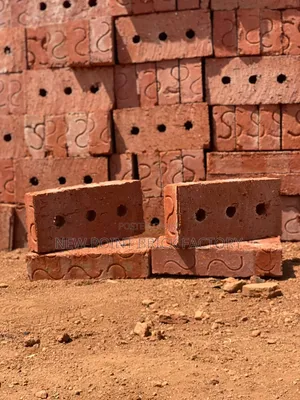 ቀይ ሸክላ ( ተረካቢ እንፈልጋለን ክፍለ ሀገር ላይ ) Brick