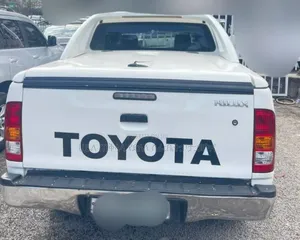 Toyota Hilux 2010 Ivory