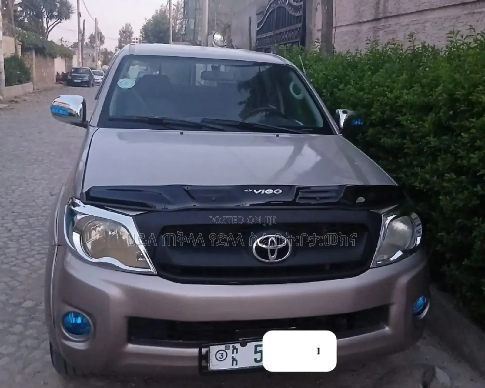 Toyota Hilux 2011 Teal