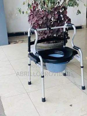 Hospital Wheelchair Lightweight Compact Fold Small Size 6.8kg Only