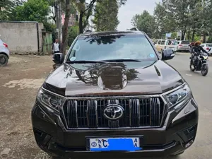 Toyota Land Cruiser Prado 2023 Teal