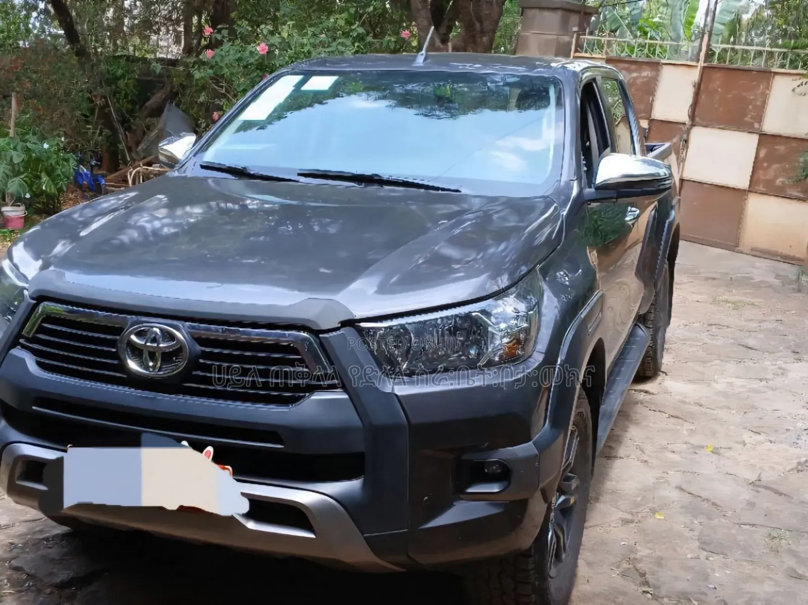 Toyota Hilux 2022 Gray