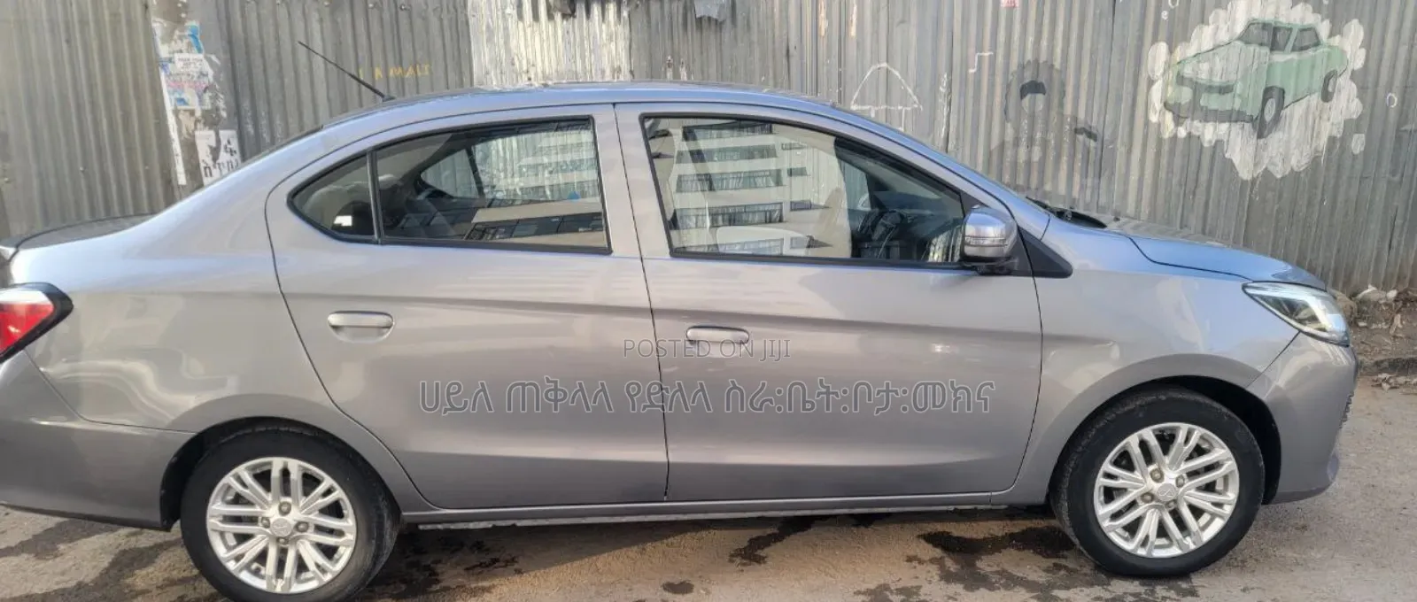 Mitsubishi Attrage 2022 Gray