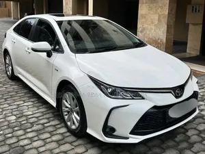 Toyota Corolla 2022 White