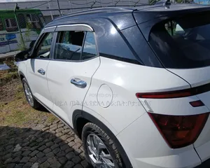Hyundai Creta 2022 White