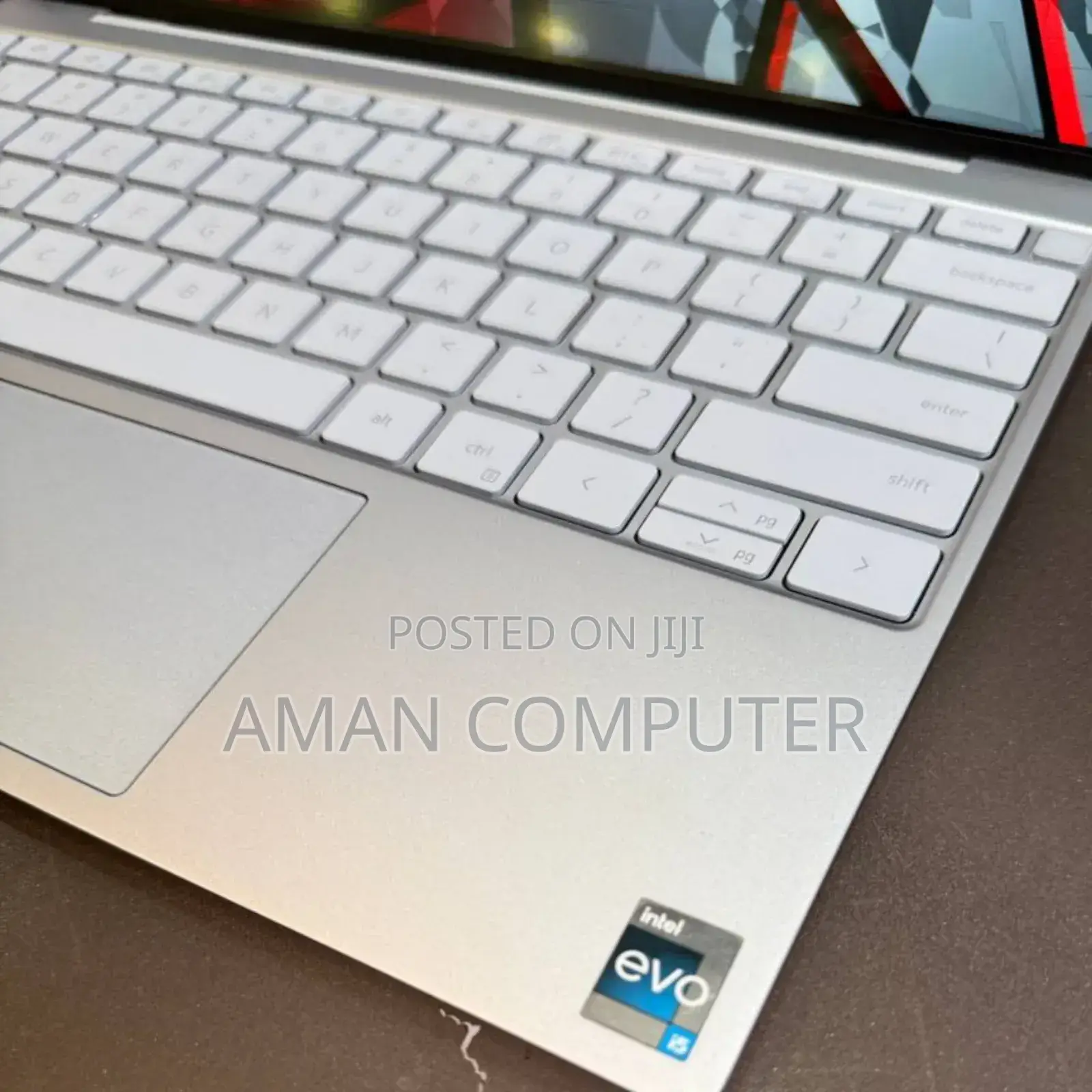 New Laptop Dell XPS 13 8GB Intel Core i5 SSD 256GB