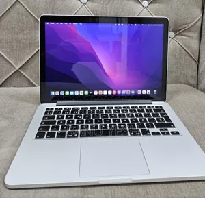 New Laptop Apple MacBook Pro 2015 8GB Intel Core i7 SSD 256GB