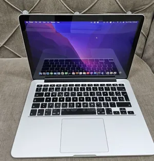 New Laptop Apple MacBook Pro 2015 8GB Intel Core i7 SSD 256GB
