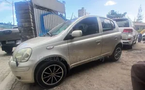 Toyota Vitz 2002