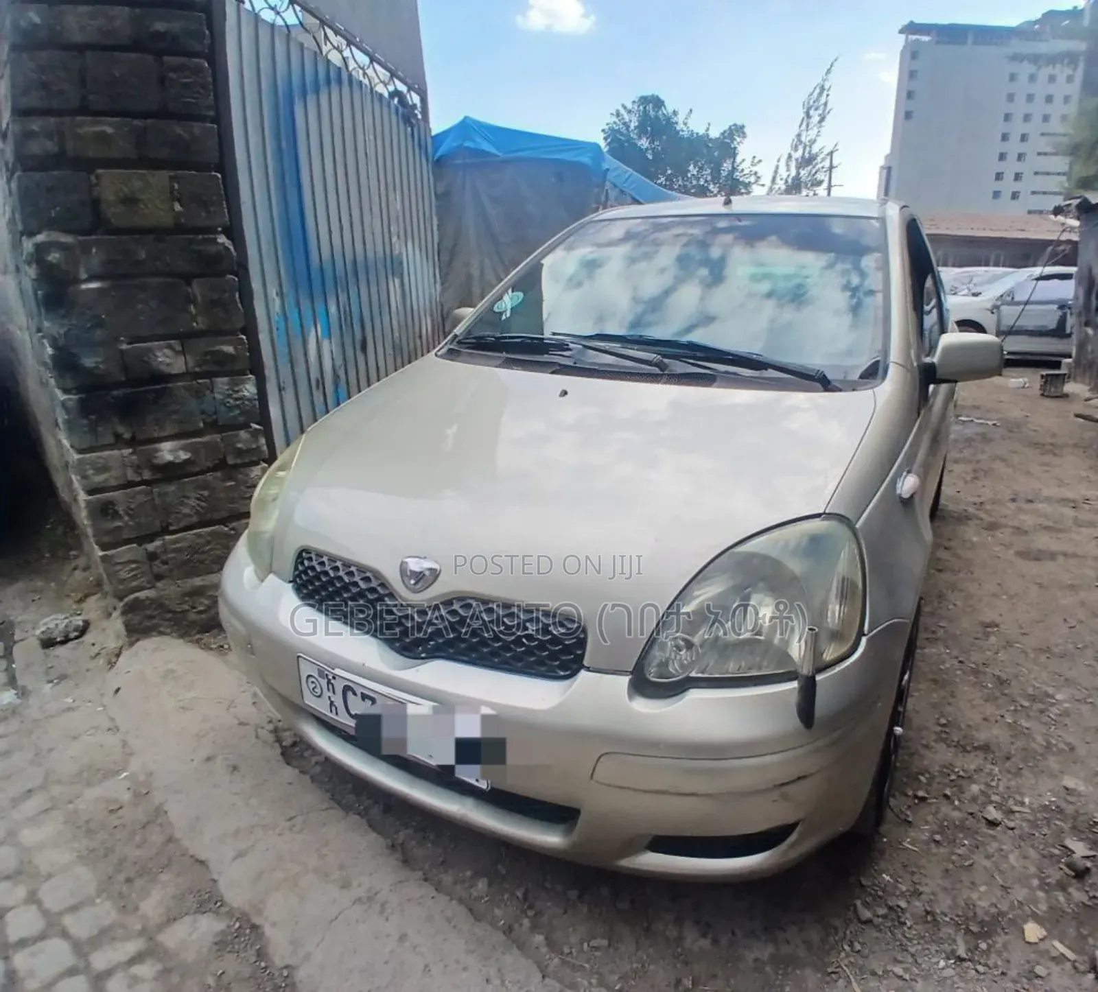 Toyota Vitz 2002