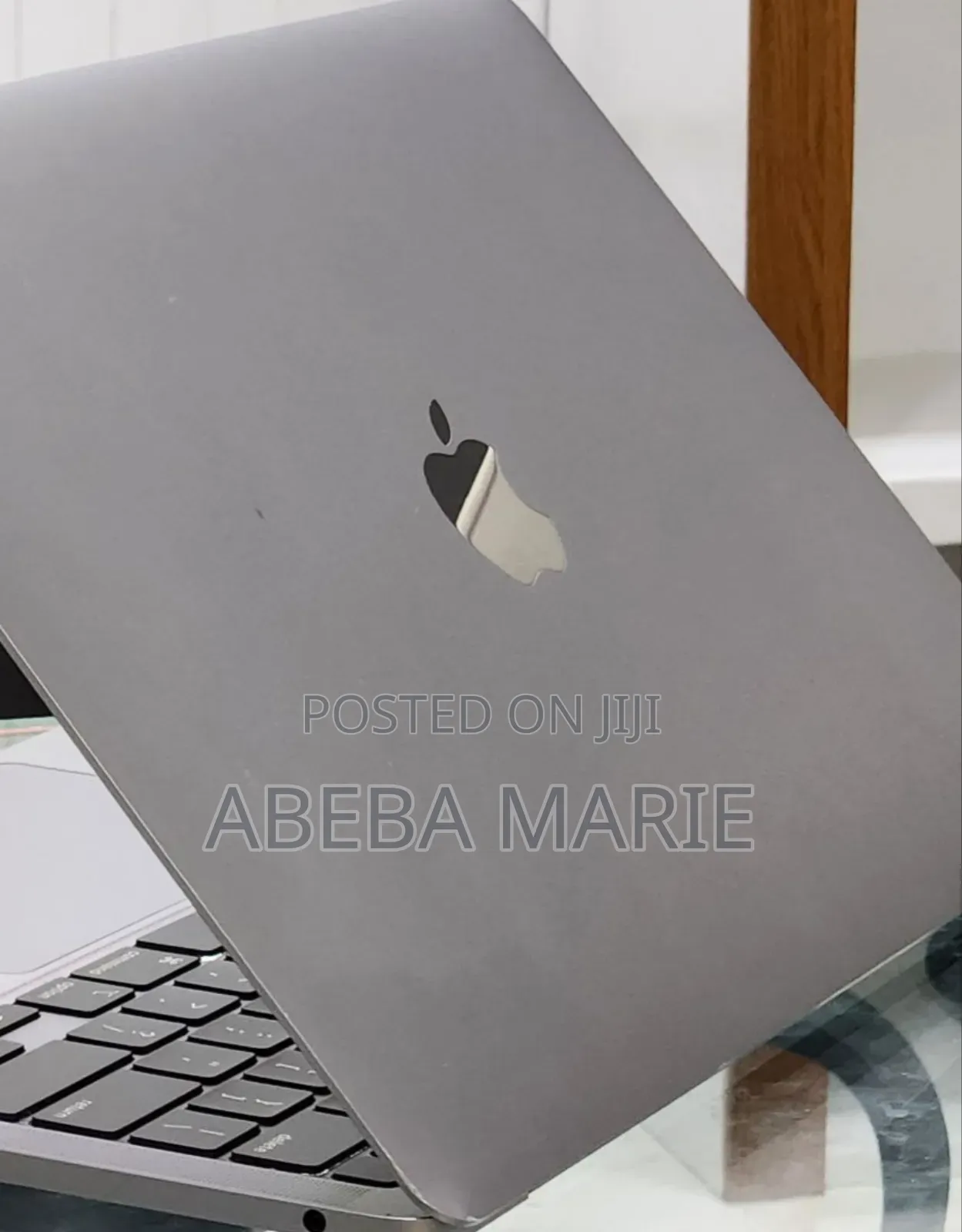 New Laptop Apple MacBook Pro M1 16GB Apple M1 SSD 256GB